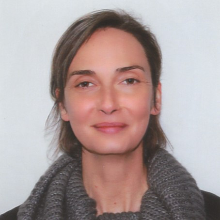 A headshot of Kari Mulholland